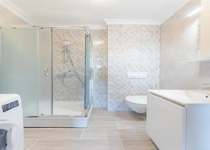 Apartment Fidelis - One Bedroom With Terrace And Garden View 1 *