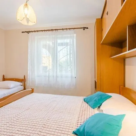 Appartement Fidelis - One Bedroom With Terrace And Garden View 1 Trogir