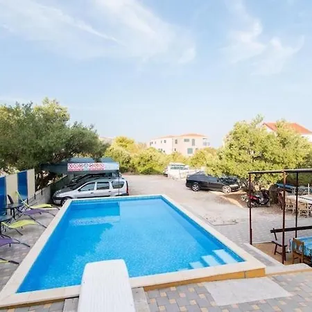 Fidelis - One Bedroom With Terrace And Garden View 1 Appartement Trogir
